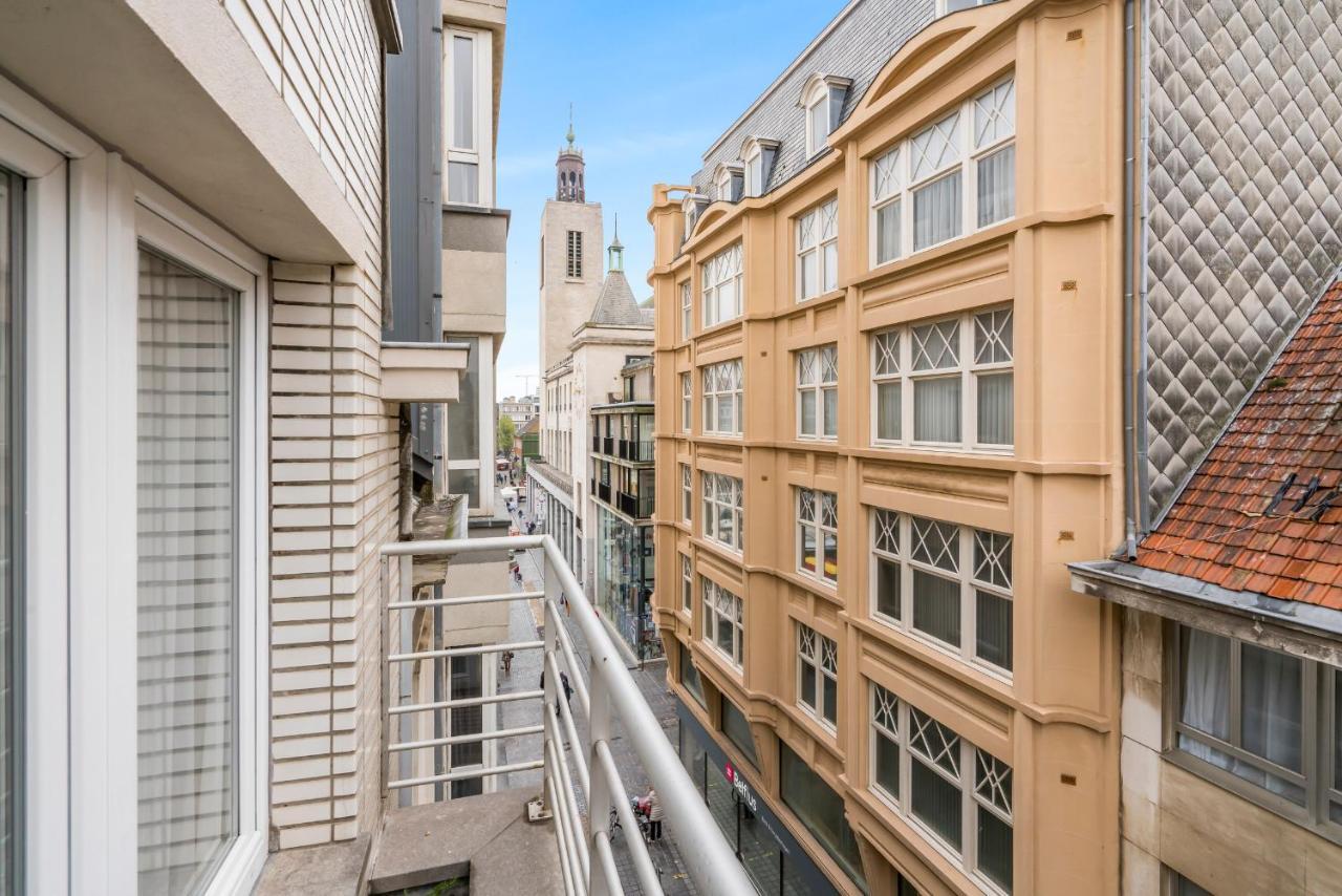 Retro Woning Te Centrum Oostende, 5Min Van De Kust Luaran gambar